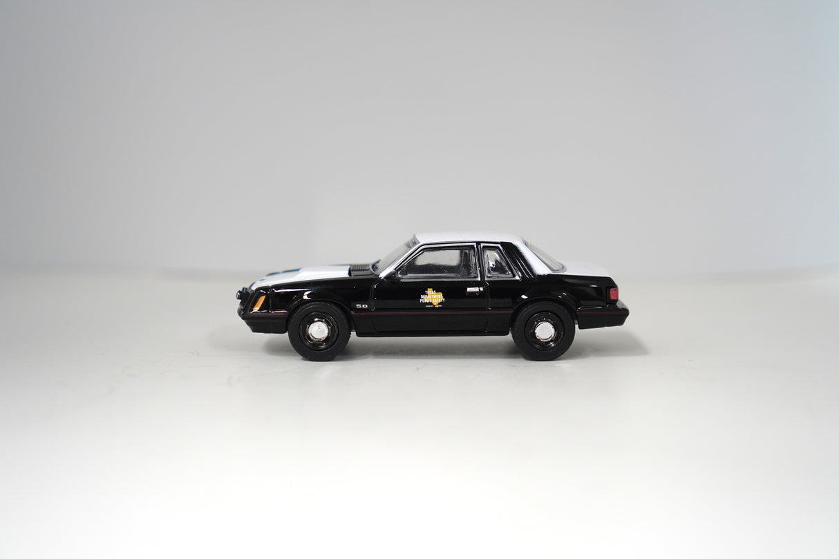 Ford Mustang 1982-1:64